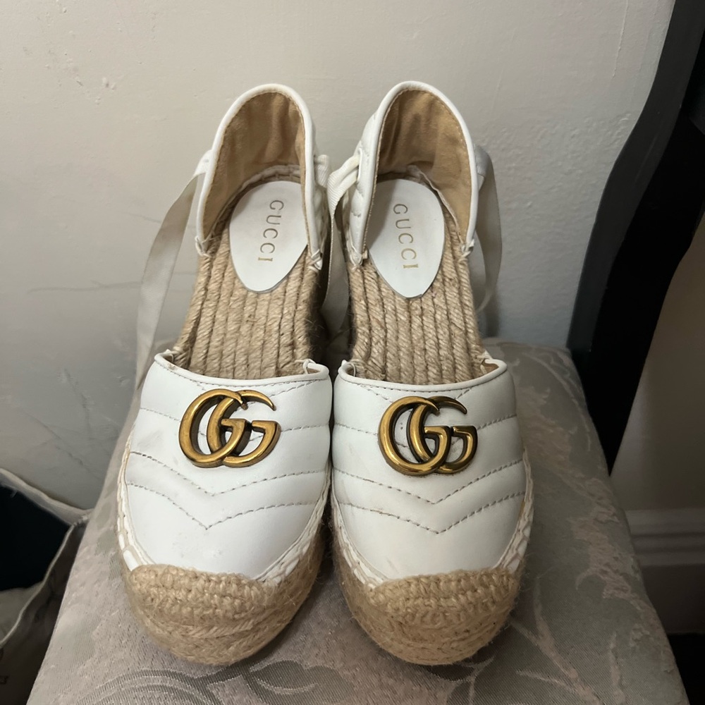Gucci White and Gold Espadrilles